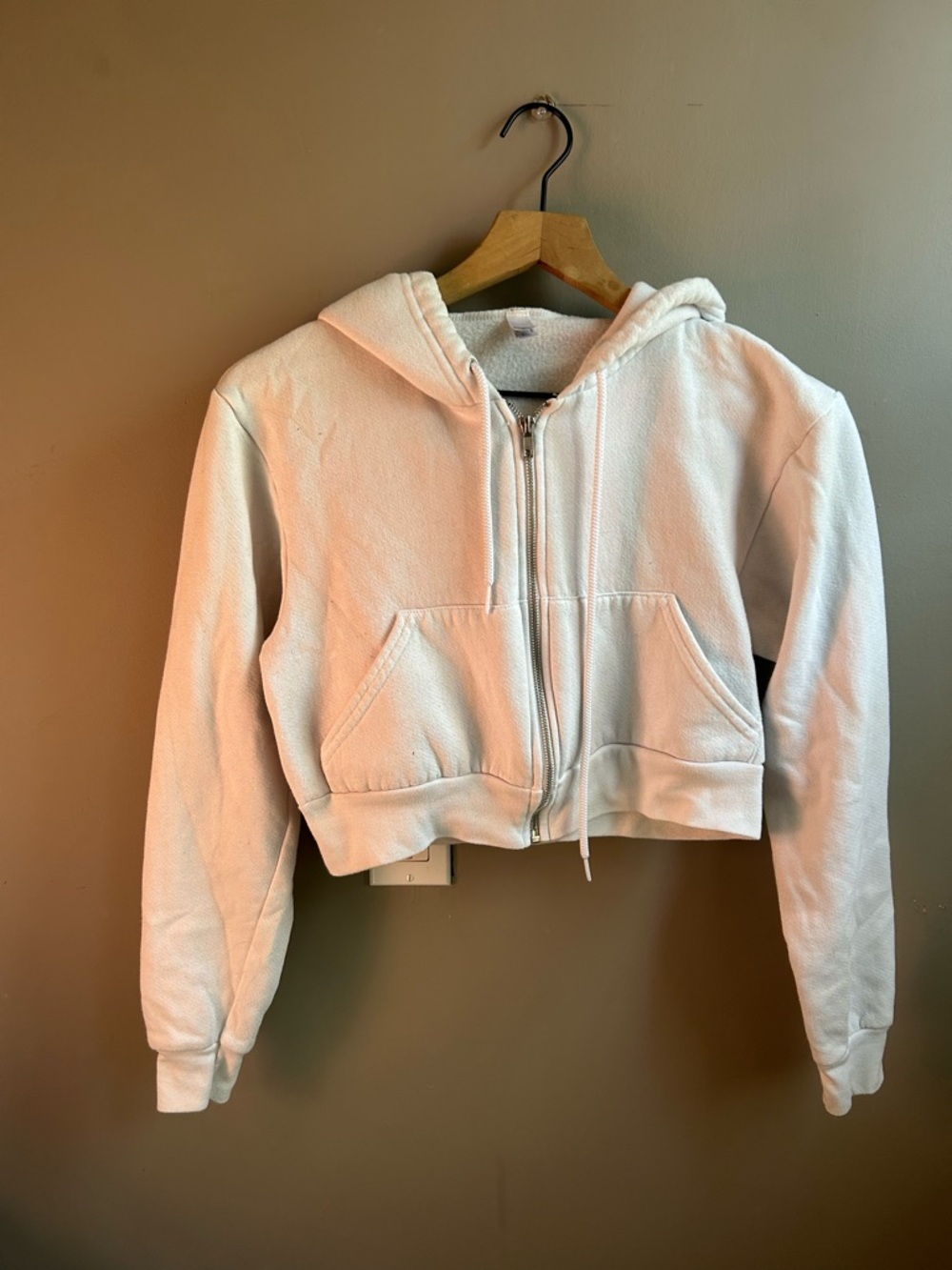 American Apparel Cropped White Hoodie - California Fleece